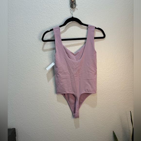 NWT- Free People Intimately Thong Bodysuit w Snap Crotch Lt Purple Size Medium - Picture 3 of 4